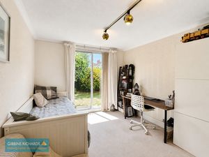 Dining Room- click for photo gallery